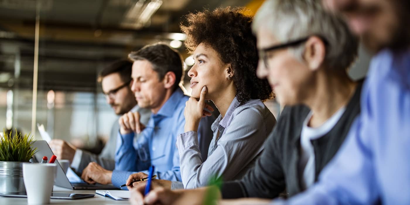 How to choose the right outsourced financial service provider